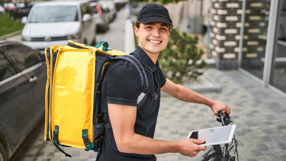 Trabajos de fin de semana para estudiantes que te permiten estudiar y ganar dinero