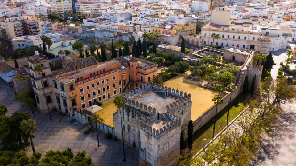 Conoce Cádiz: 10 Lugares Imprescindibles si eres Estudiante